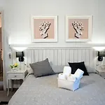 Bed & Breakfasts Conte Perollo Gæstehus 4*