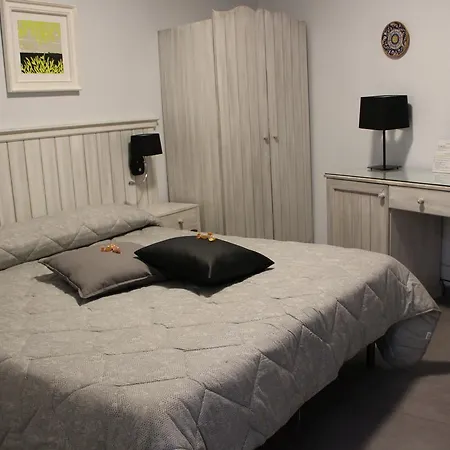 Гостевой дом Bed & Breakfasts Conte Perollo 4*