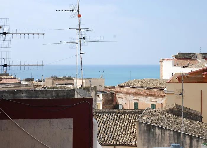 Bed & Breakfasts Conte Perollo 夏卡