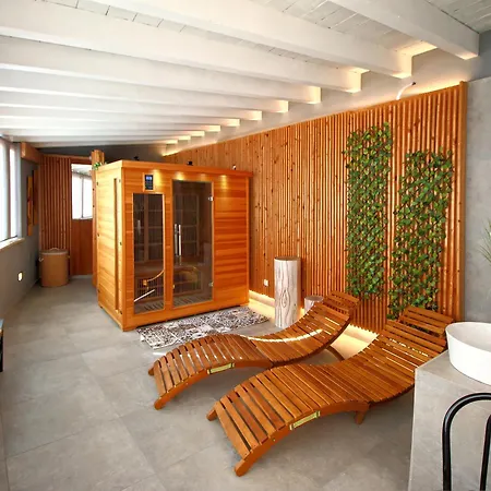 Bed & Breakfasts Conte Perollo 4*