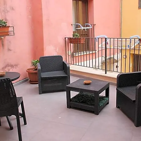 Bed & Breakfasts Conte Perollo ゲストハウス 4*