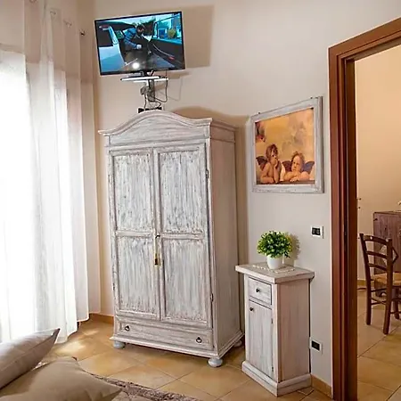 Bed & Breakfasts Conte Perollo ゲストハウス 4*