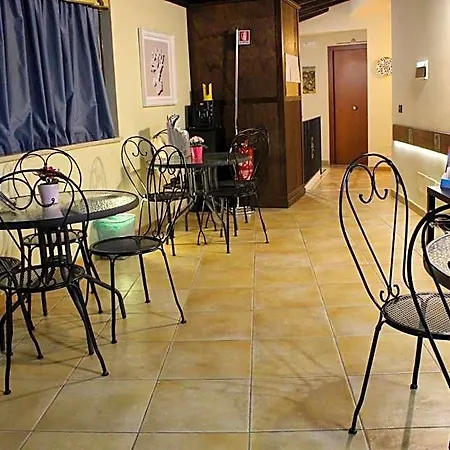 Bed & Breakfasts Conte Perollo ゲストハウス 4*