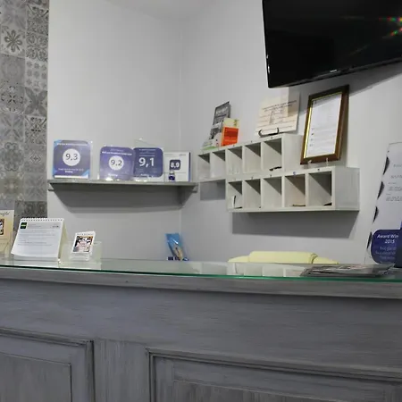 بيت ضيافة Bed & Breakfasts Conte Perollo