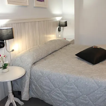 Bed & Breakfasts Conte Perollo 招待所 夏卡
