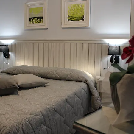 بيت ضيافة Bed & Breakfasts Conte Perollo