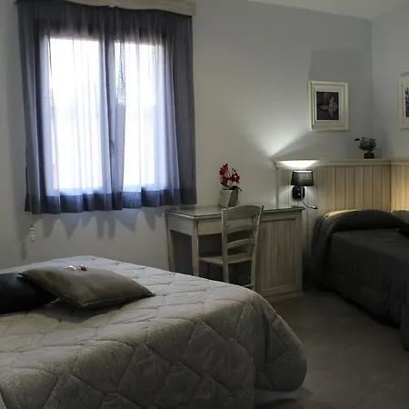 Bed & Breakfasts Conte Perollo 夏卡