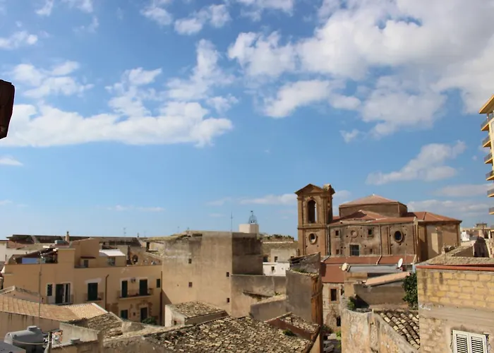 Bed & Breakfasts Conte Perollo Pensjonat 4*