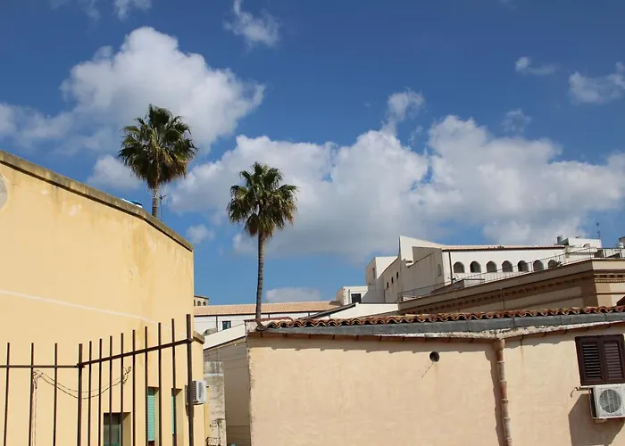 Bed & Breakfasts Conte Perollo 4*